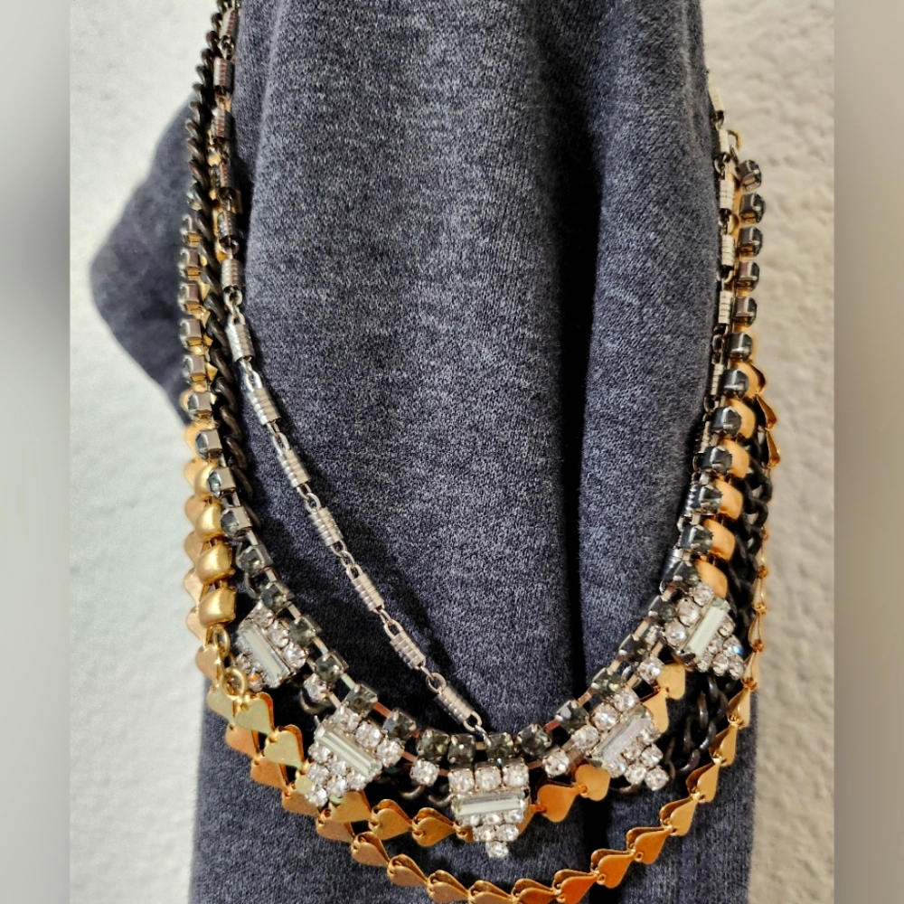 Plunder Mixed Metals and Rhinestones. Will Neckalce. Excellent Condition